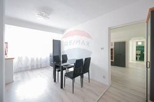 Apartament cu 3 camere de vânzare, zona Ioșia - imagine 9