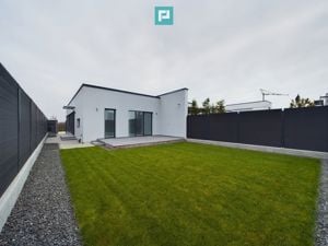 Duplex modern, pe parter, amplasat într-o zonă liniștită din Moșnița Nouă - imagine 14