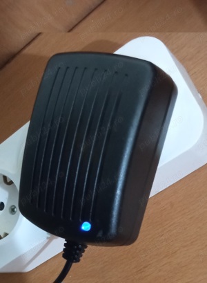 Vand Alimentator 24V 1Amper,nou,cu mufa de 5,5mm si led