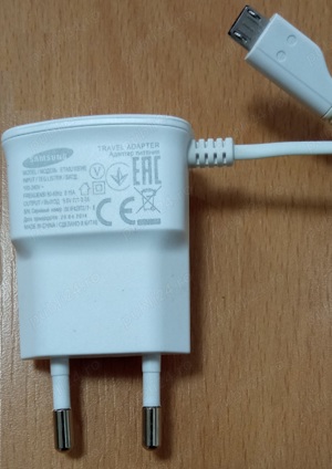 Vand Incarcator telefon SAMSUNG 5V 0,7Amperi cu mufa MINI USB