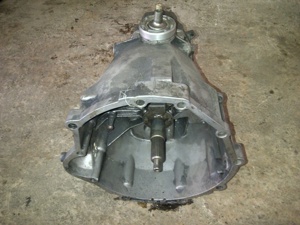 Cutie viteze manuala 5+1 trepte Vw LT motor 2.5 tdi - imagine 3