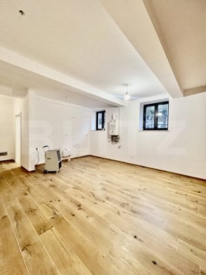 Apartament modern, 3 camere,60,5 mp, zona-ultracentrala - imagine 3