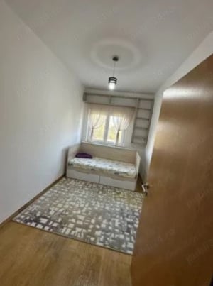 De vânzare apartament 3 camere zona Torontalului complex Europa  - imagine 4