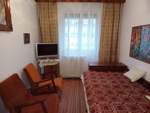 Circumvalatiunii-Dacia de vanzare apartament cu 3 camere,etaj 1 - imagine 2