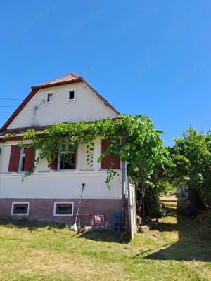 Vand 1500 mp teren intravilan, la 12 km de Bistrita, situat central in Simionesti - imagine 4