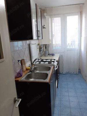 Apartament 3 camere dec,zona 22 Decembrie - imagine 4