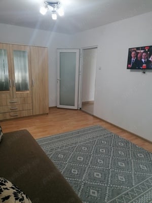 Închiriez apartament 1 camera ultracentral Arad