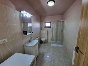 360 Imobiliare oferă spre vânzare o casă individuală situată în Dumbrăvița. - imagine 11