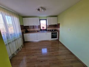 360 Imobiliare oferă spre vânzare o casă individuală situată în Dumbrăvița. - imagine 14