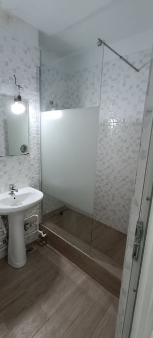 Apartament 3 camere in Ploiesti, zona Nord. - imagine 9