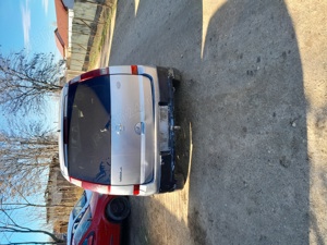 Dezmembrez Opel meriva - imagine 3