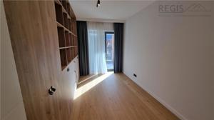 Apartament de 3 camere , totul inclus , zona Centrul Istoric  Comision  0 - imagine 3