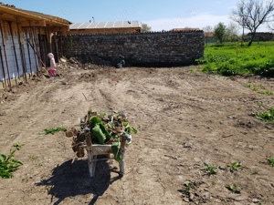 Vand Schimb Cosntructie si teren in Localitatea 2 Mai aproape de plaja - imagine 5