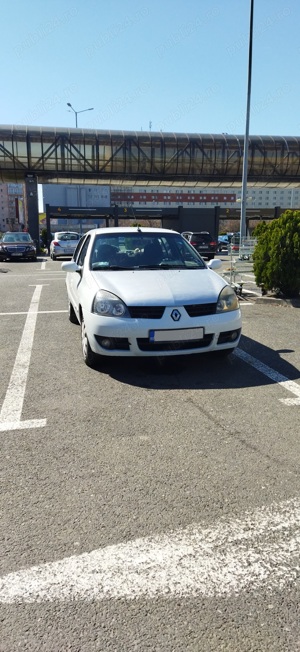 Vand Renault Clio Symbol 2006 benzina 1.4L 75 CP - imagine 4