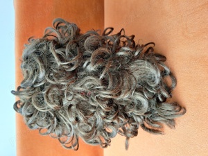 Peruca din par sintetic Parul Ondulat - Pierre Liman     Paris