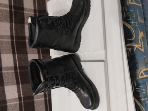 Bocanci militari NOI 