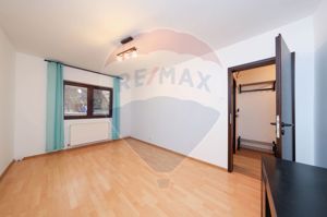 Apartament cu 2 camere si loc de parcare si boxa în zona Racadau - imagine 17