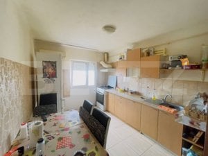 Apartament decomandat, 4 camere, 92 mp, zona Cornitoiu - imagine 8