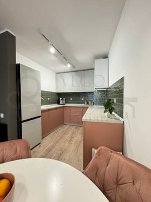 Apartament cu 2 camere in bloc nou, 53 mp, logie 7 mp, zona Centrala - imagine 3