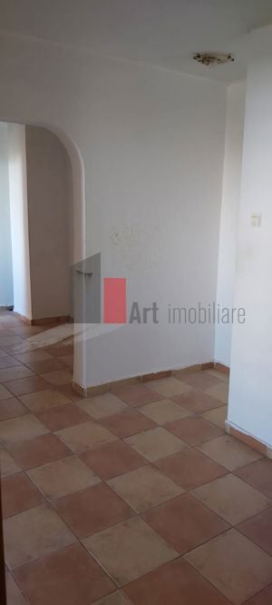 Vânzare apartament 3 camere Apărătorii Patriei - Spiru Haret - imagine 3