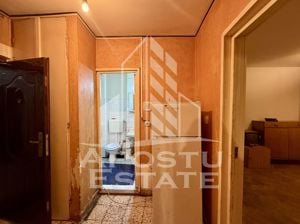 Apartament 2 camere decomandat, etaj 3,  lift, zona Olimpia - Stadion - imagine 6