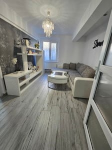 Proprietar vând apartament mobilat zona centrala - imagine 4