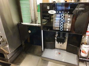 Echipamente ,utilaje S-H,superpreturi:Mese inox.vitrina shaorma, burger, sandwich uri etc,.