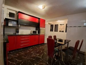 Apartament 2 camere decomandat strada Horea,etaj 2 2 Floresti