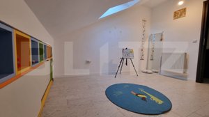 Apartament 3 camere, 77 mp utili, parcare, zona Florilor ! - imagine 16