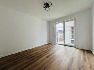 Apartament 3 camere,  cu CF, finisat ultramodern, TVA inclus