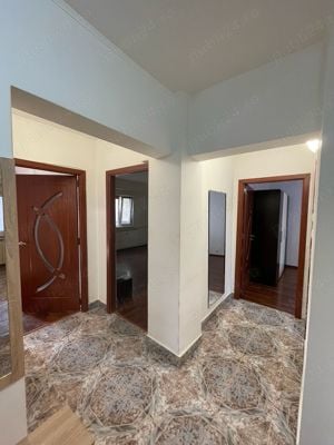 Brancoveanu, apartament 3 camere decomandat 