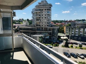 Apartament Centru pentru inchiriere 3 camere - proprietar