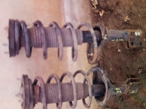 Vind urmatoarele piese de masina - imagine 2