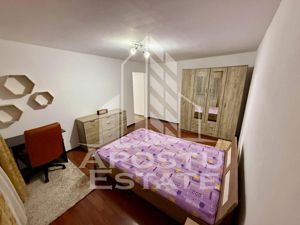 Apartament o camera, recent renovat, AEM - imagine 2