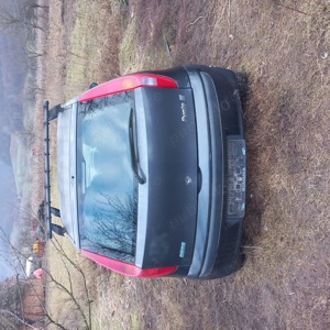 Autoturism radiat pt piese - imagine 4