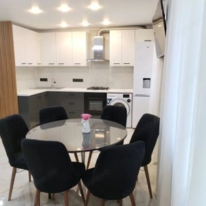 Inchiriez apartament zona Aviatiei