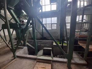 linie procesare furaj animale sau pești 