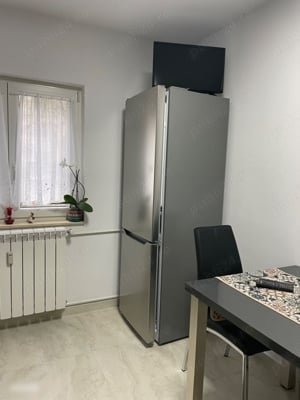 Vand apartament 2 camere,zona rond Alba Iulia-Decebal,Str. Caloian Județul - imagine 10