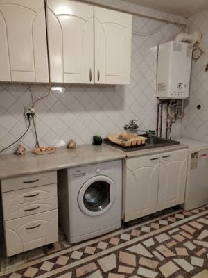 Închiriez apartament cu doua camere - imagine 3