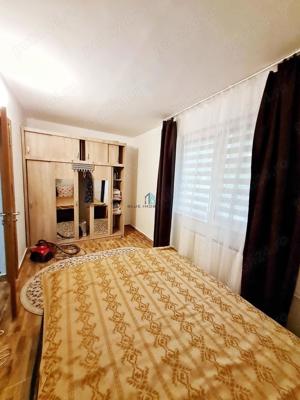 Apartament in Podu Ros - imagine 2