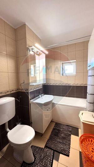 Apartament cu 3 camere de inchiriat in zona Tomis II - imagine 6