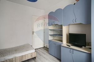 Apartament cu 4 camere de vânzare în zona Lebada - imagine 8