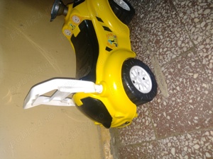 Mașinuță pentru copii 