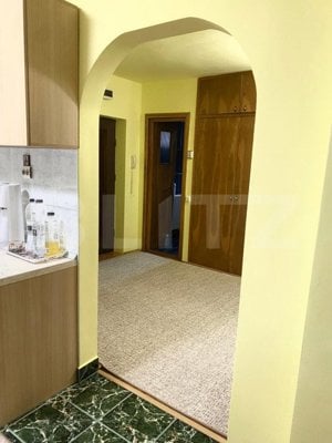 Apartamenu de vanzare, cu 5 camere, 106 mp, zona centrala - imagine 4