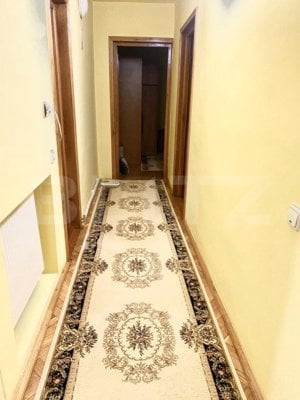 Apartamenu de vanzare, cu 5 camere, 106 mp, zona centrala - imagine 6