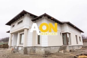 Casă 6 camere în Ciugud, dotări premium și design modern, 710 mp teren