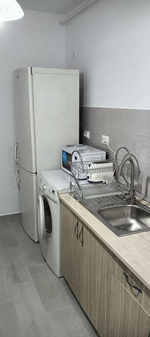 Persoana fizica ofer pentru inchiriere apartament cu o camera Hlincea - imagine 4