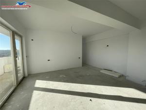 Apartament 2 camere zona C5 in BLOC NOU - imagine 9