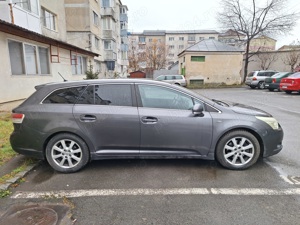 Toyota Avensis 177 CP - imagine 4