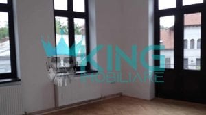  Unirii | 3 Camere in Vila | Spatiu Comercial | Nemobilat | Centrala | Balcon